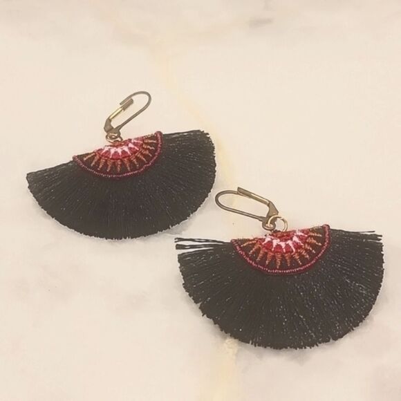 NWT Shashi Sophie Black Earrings Fringe Woven Boho Embroidered Fan Tassel Gold - Picture 1 of 5